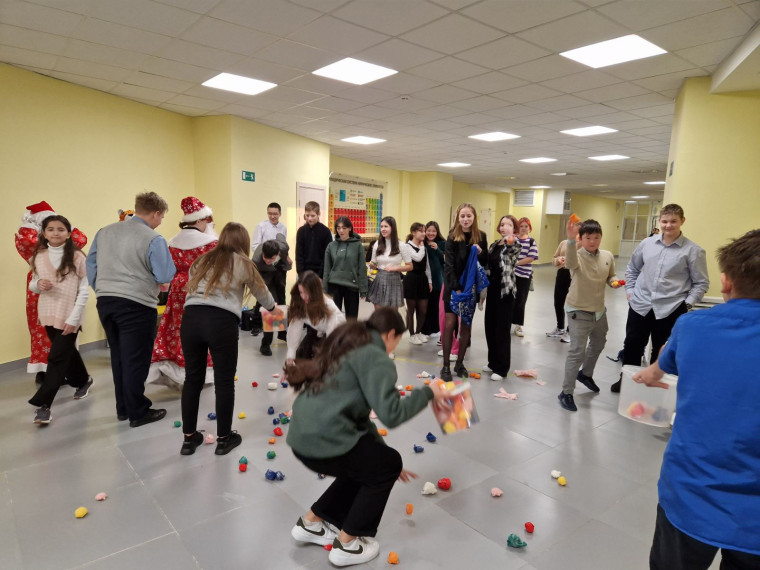 До нового года ещё целых 43 дня, а хочется чуда и волшебства… Пожалуйста!.