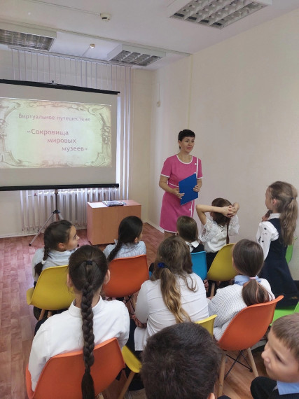  3 «Г» класс совместно с классным руководителем Ахметовой Ж.К посетили городскую библиотеку №9..